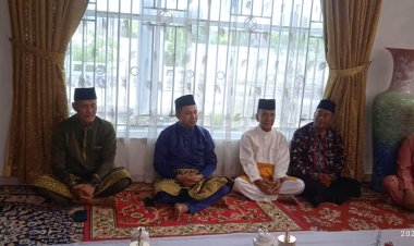 Kunjungi Annas Maamun, Wahid Minta Tunjuk Ajar