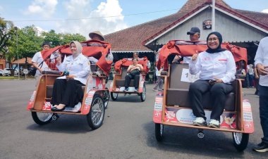 Presiden Prabowo Salurkan 200 Becak Listrik di Purworejo, Pemkab Jamin Pengisian Gratis