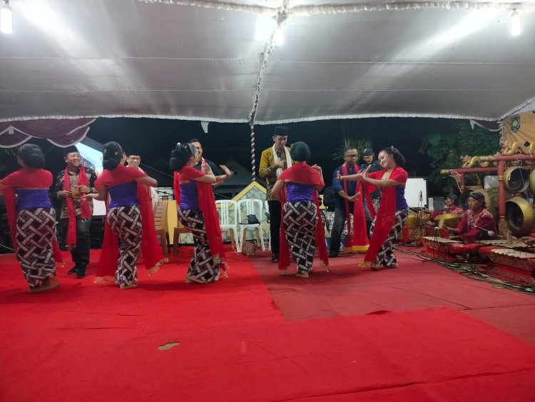 Merti Desa Kelurahan Purworejo 2025, Tayuban Jadi Simbol Akar Budaya Leluhur